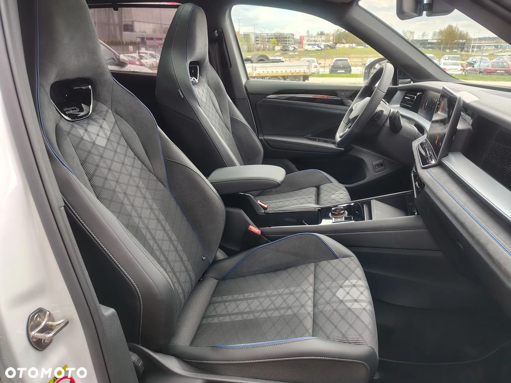 Volkswagen Tayron 2.0 TDI SCR 4Mot R-Line DSG - 13