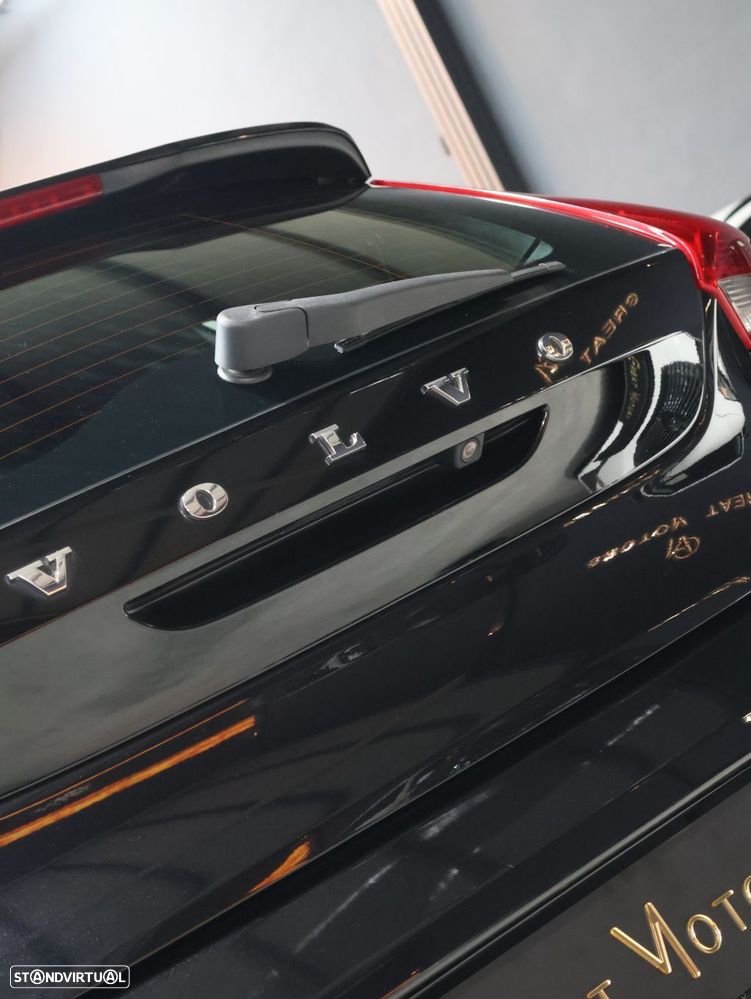 Volvo V40 D2 R Design - 14