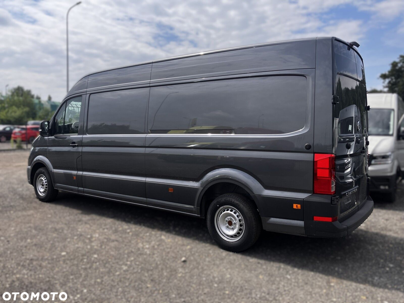 Volkswagen Crafter 35 2.0 TDI 140KM L4H3 - 4