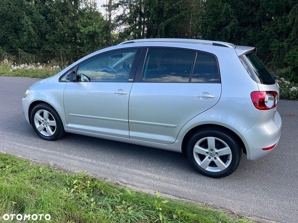 Volkswagen Golf Plus 1.6 TDI BlueMot Trendline DSG - 4