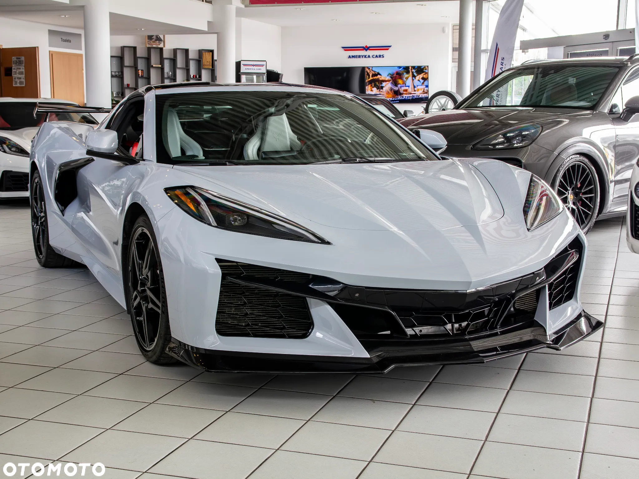 Chevrolet Corvette Stingray 2LT 6.2 V8 Automatik - 3