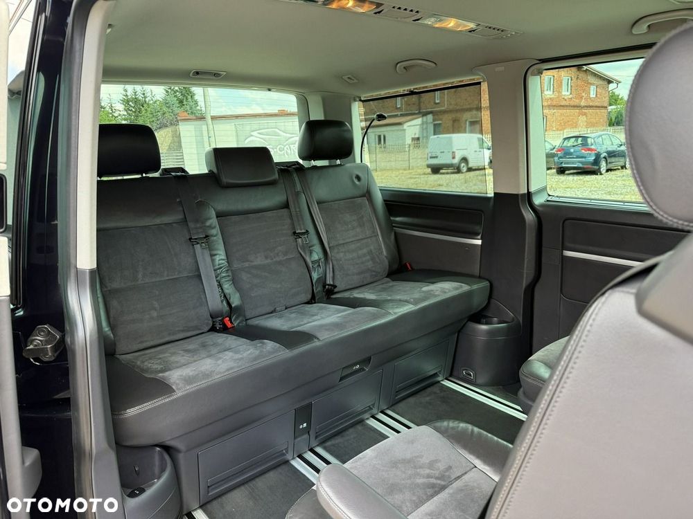 Volkswagen Multivan - 35