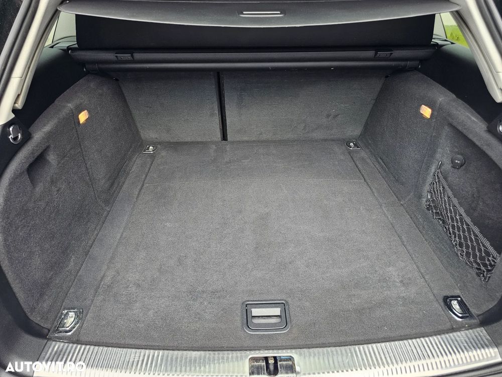 Audi A4 Avant 2.0 TDI - 22