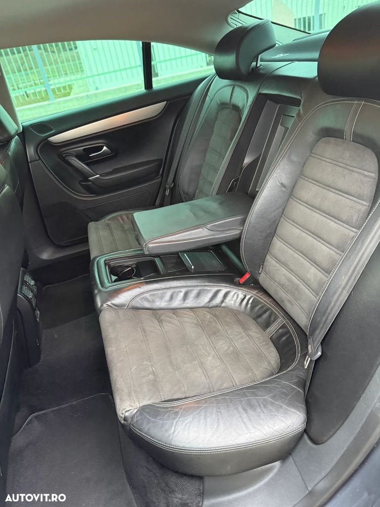 Volkswagen Passat CC - 17