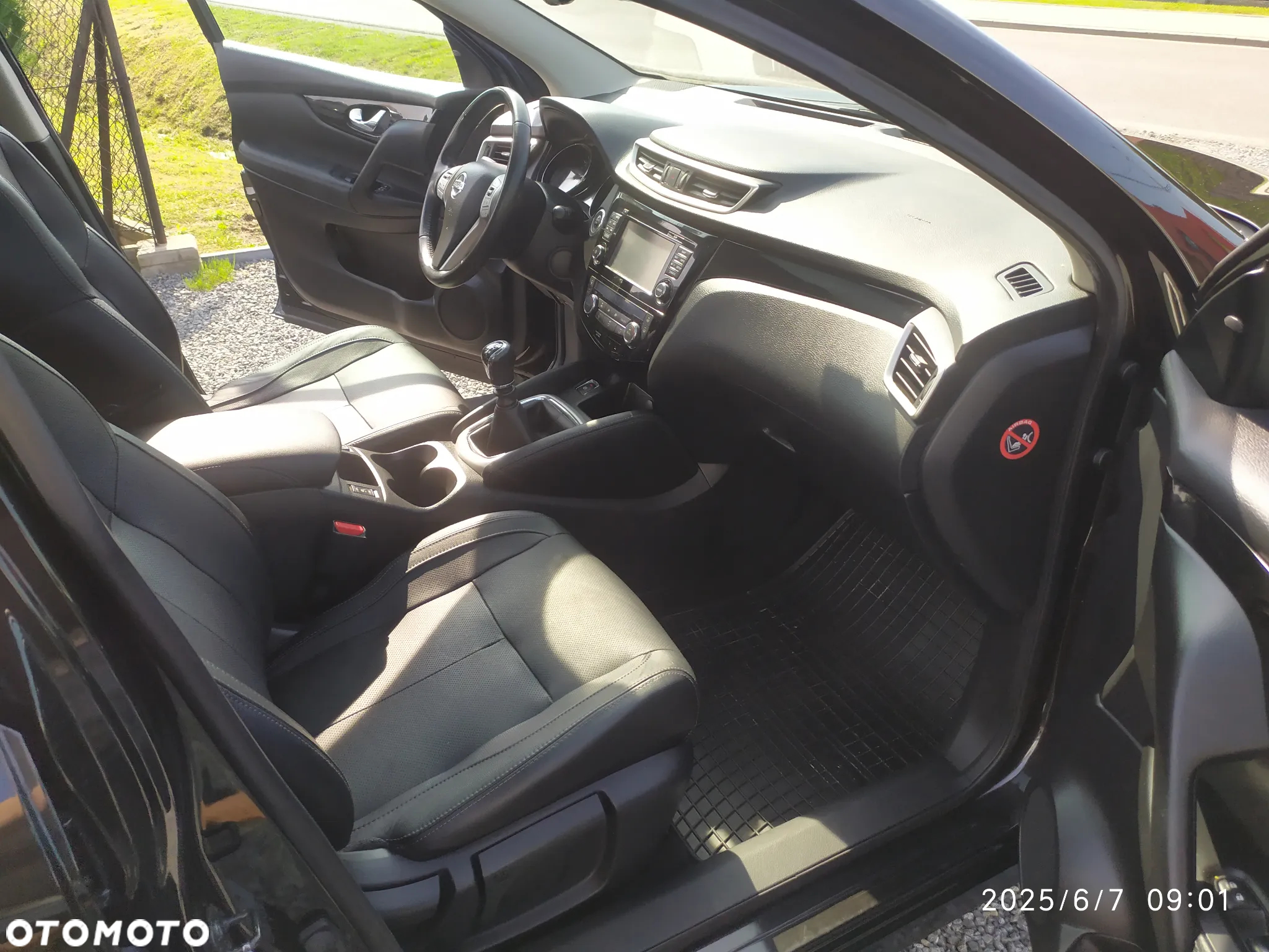 Nissan Qashqai 1.2 DIG-T N-Connecta EU6 - 15