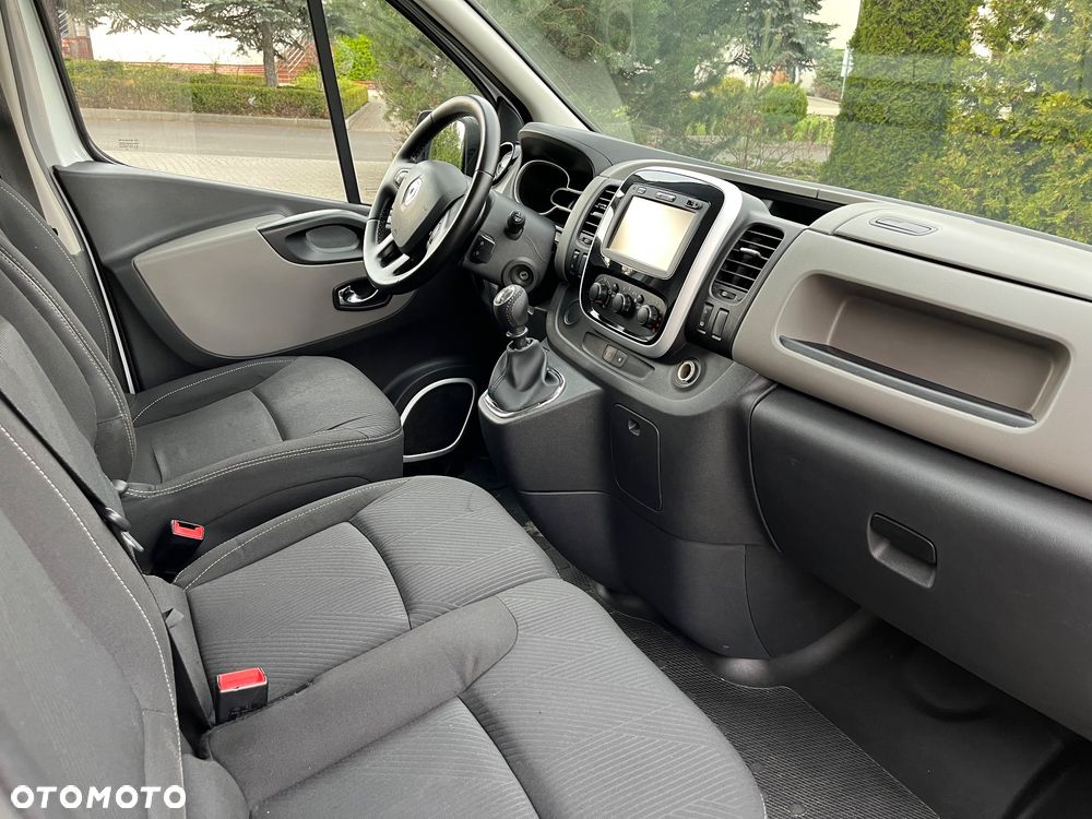 Renault Trafic - 10