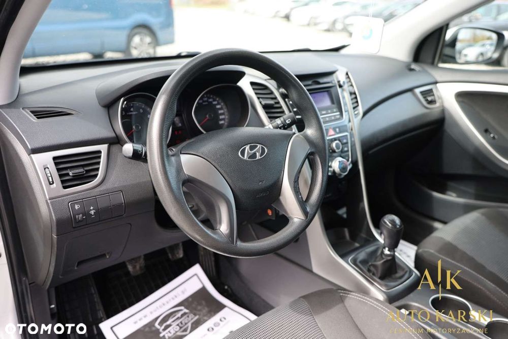 Hyundai i30 - 18