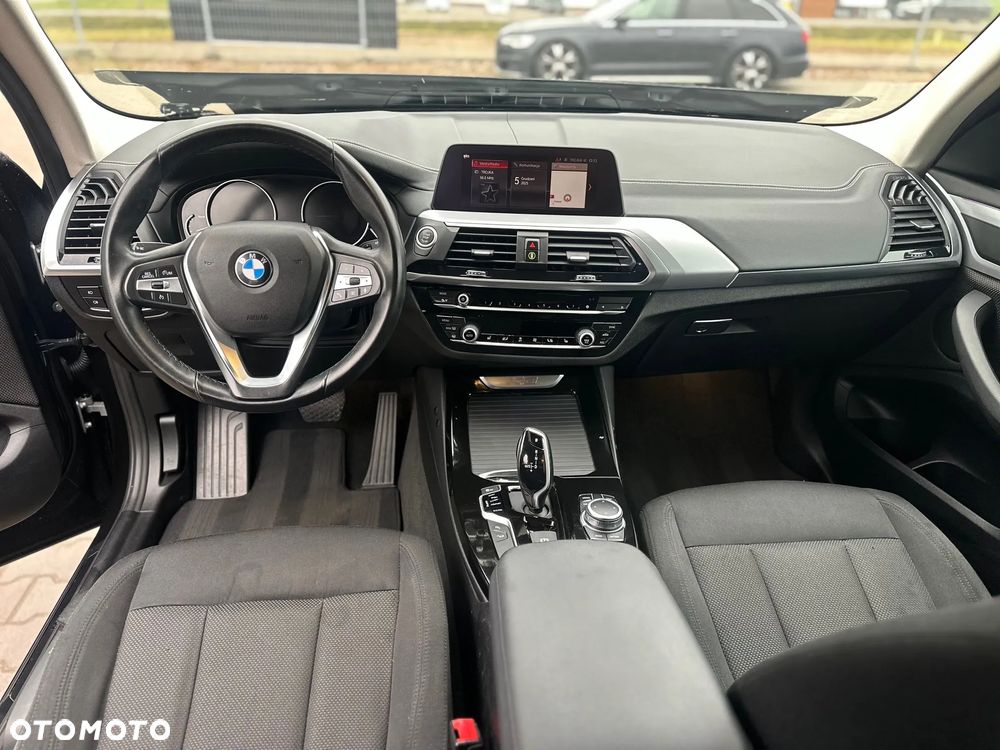 BMW X3 xDrive20d - 14