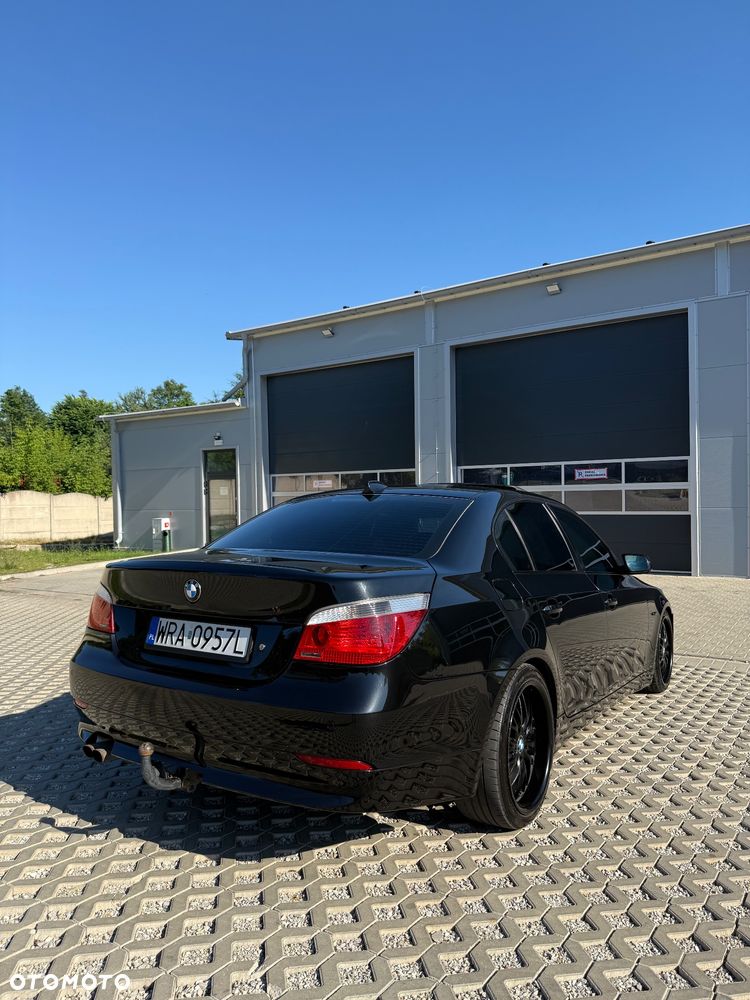 BMW Seria 5 525i - 8
