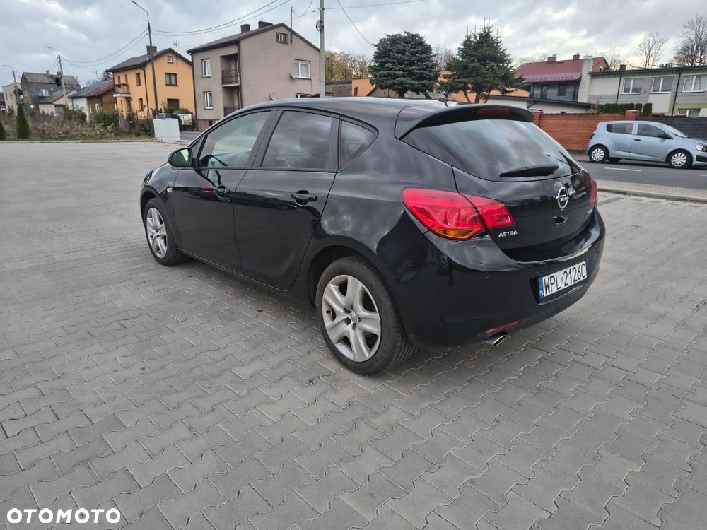 Opel Astra - 5