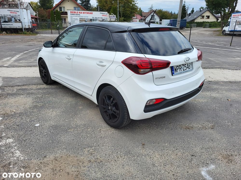 Hyundai i20 - 4
