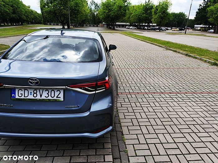 Toyota Corolla - 10
