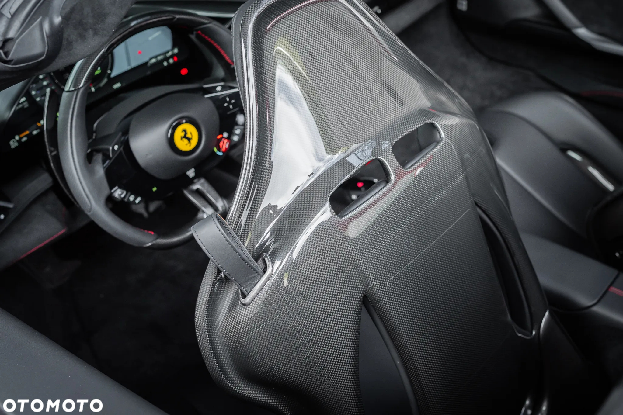 Ferrari 296 GTS - 17