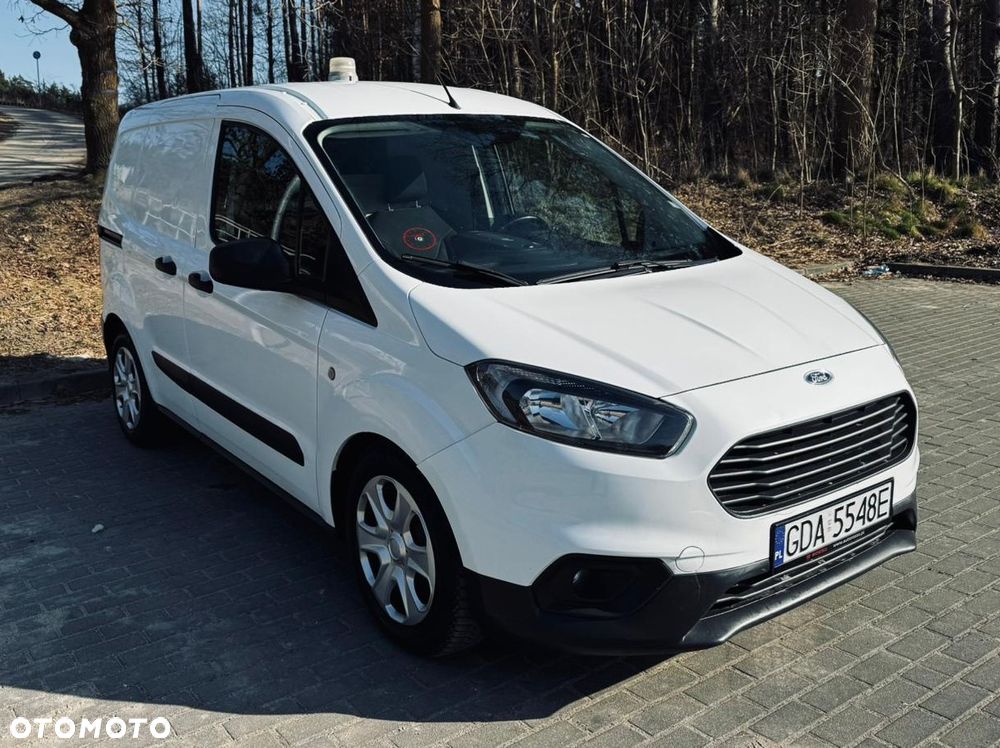 Ford Courier - 4