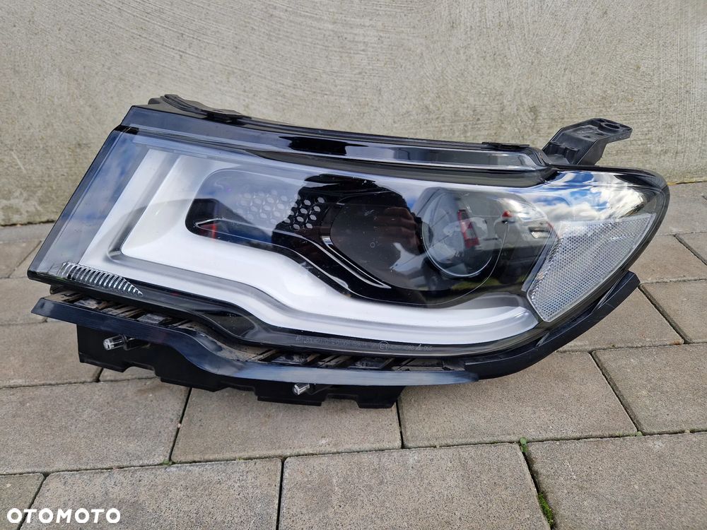 LAMPA PRZEDNIA LEWA JEEP COMPASS II 2016-- BI-XENON - 1