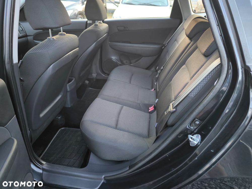 Hyundai i30 1.4 Base + EU5 - 8