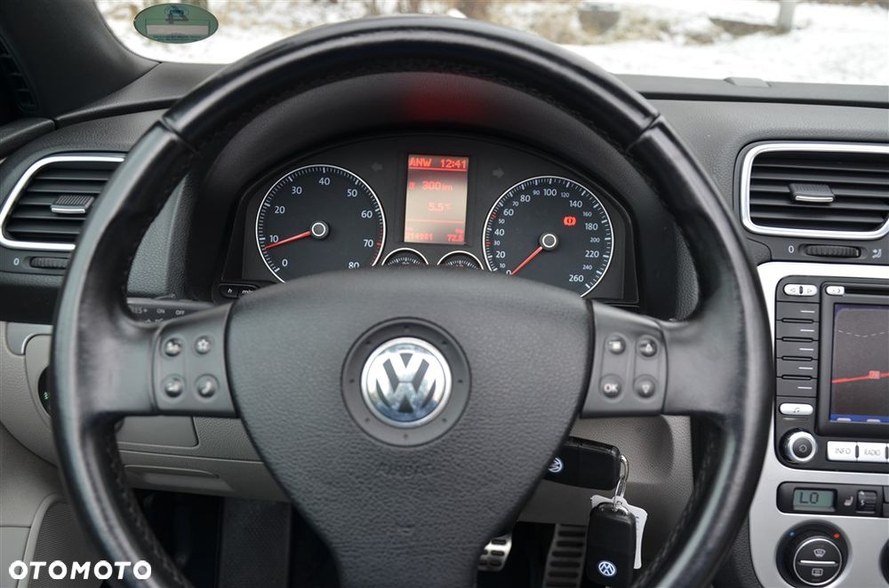 Volkswagen Eos 2.0 Turbo FSI Individual Chrom - 25