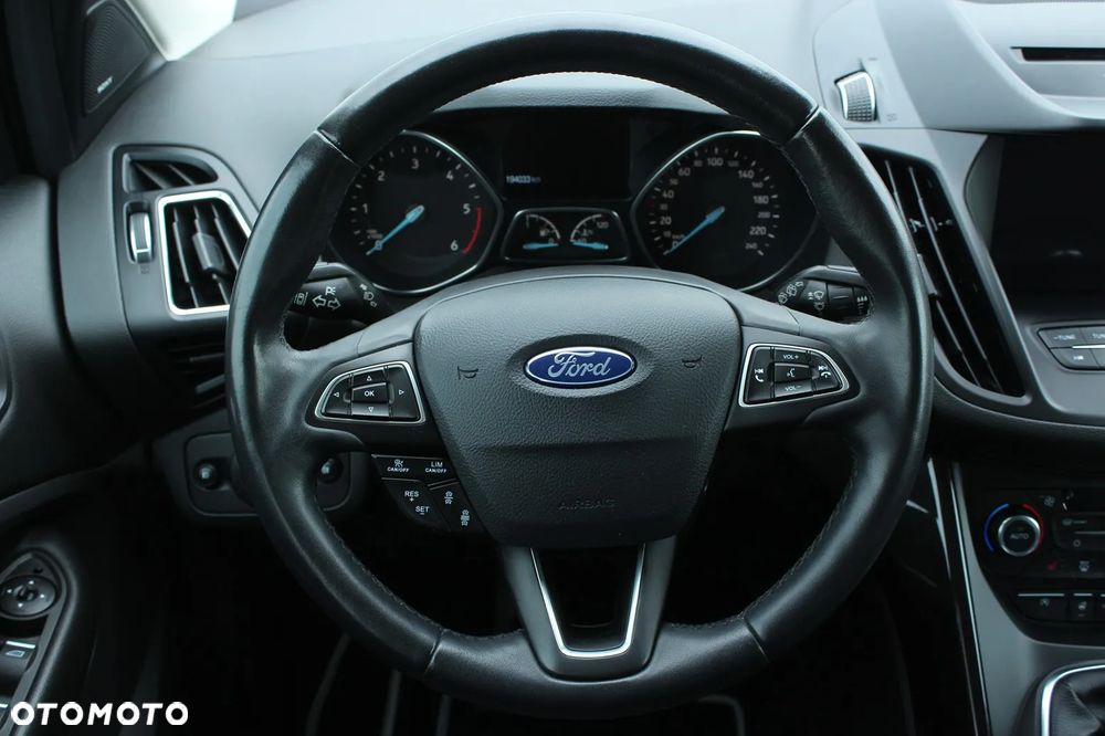 Ford Kuga 2.0 TDCi 4x2 Titanium - 21