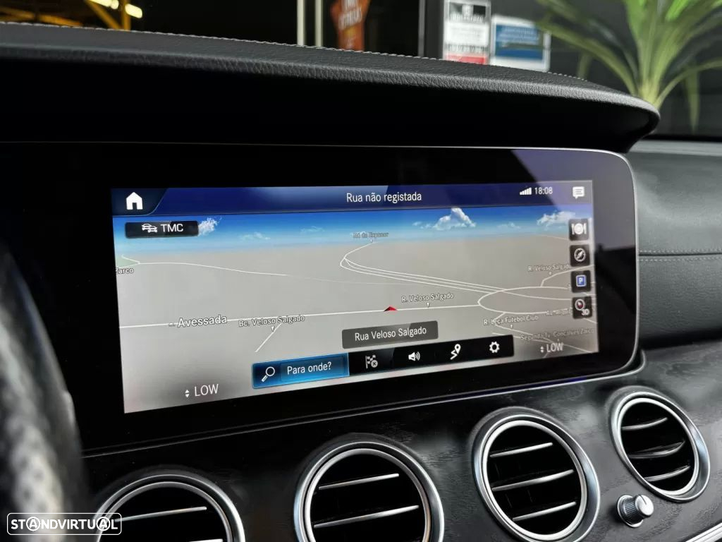 Mercedes-Benz E 220 d AMG Line - 31