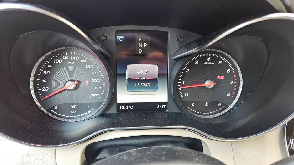 Mercedes-Benz GLC 300 4Matic 9G-TRONIC - 9