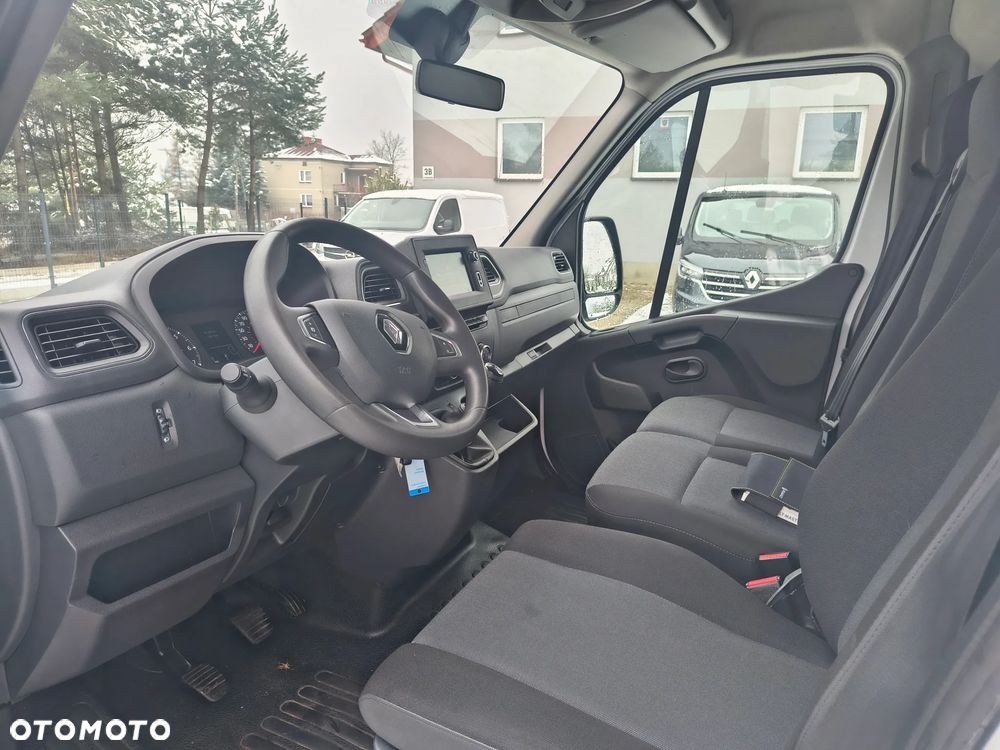 Renault MASTER 2.3 CDTI 136KM L3h2 - 12