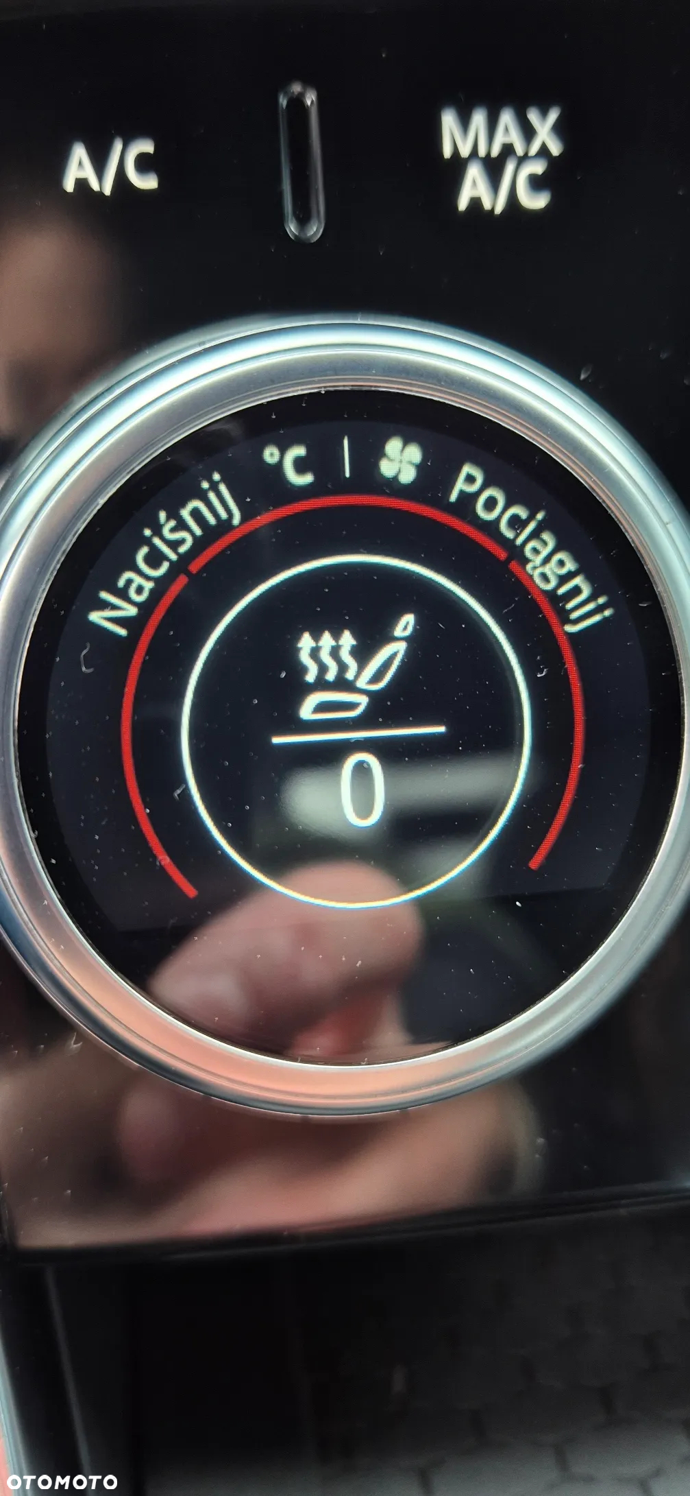 Jaguar XE - 28
