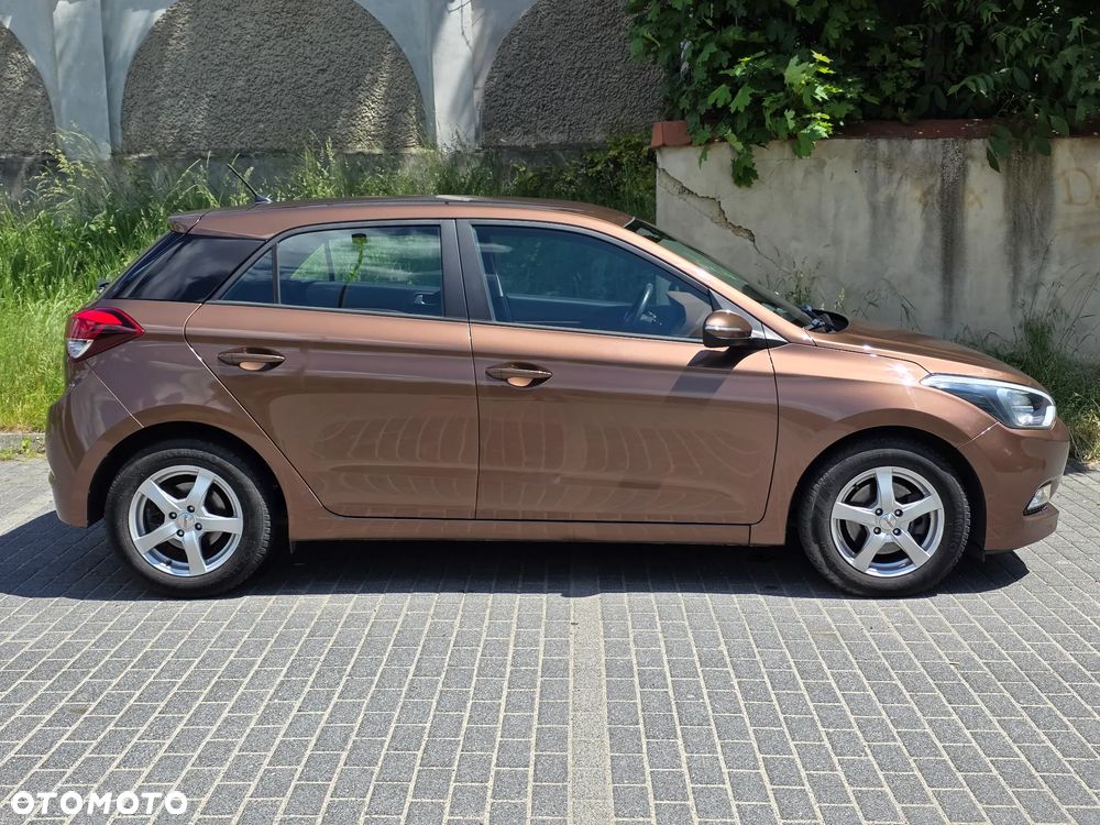 Hyundai i20 blue 1.0 T-GDI Active Trend - 6