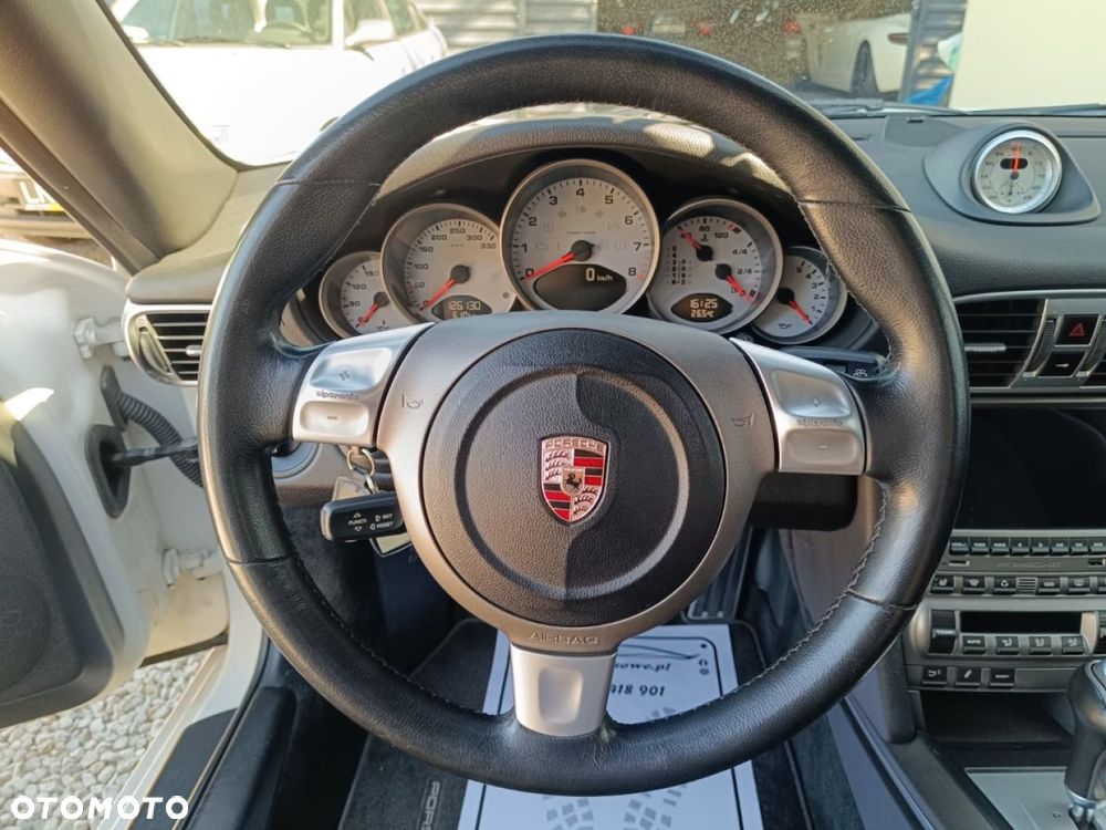 Porsche 911 - 8