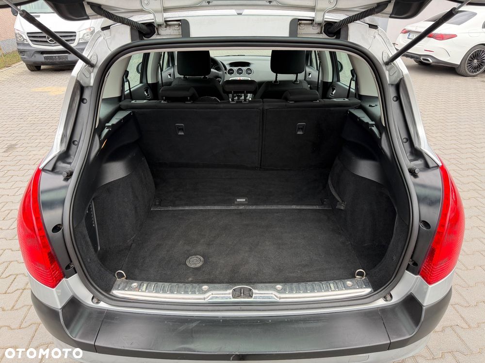 Peugeot 308 1.6 HDi Presence - 13