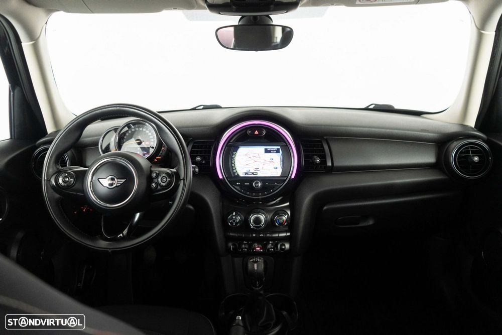 MINI 5 Portas One D - 18