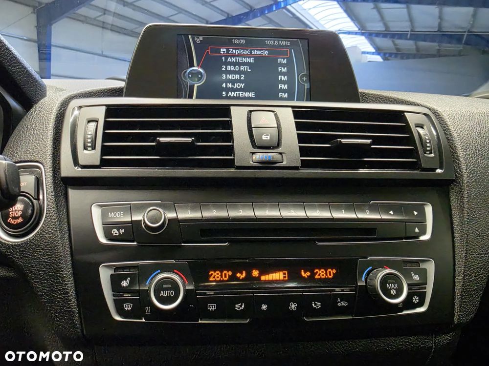 BMW Seria 1 120d BluePerformance Sport Line - 33