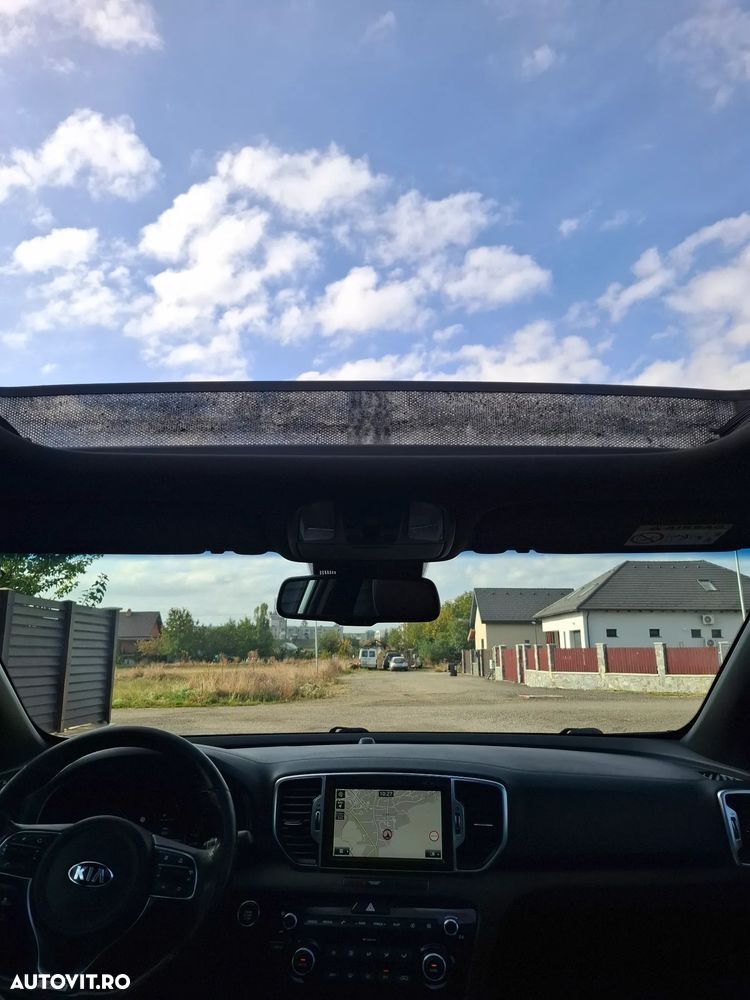 Kia Sportage 2.0 CRDI AWD Fifa World Cup Edition - 27