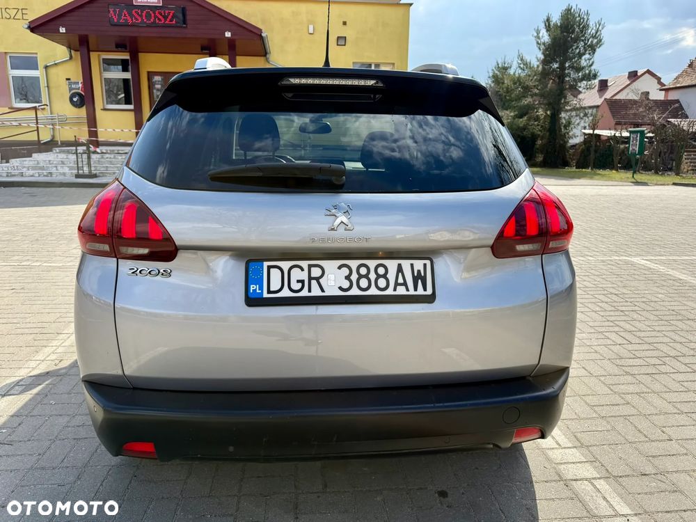 Peugeot 2008 1.6 BlueHDi Style - 3
