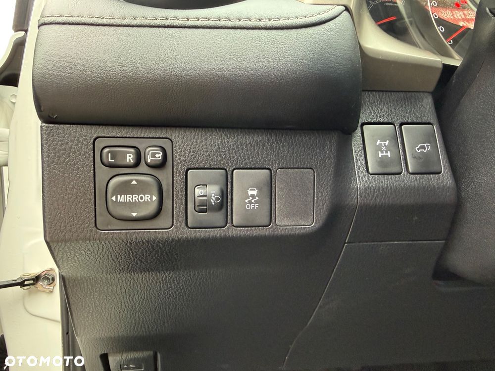 Toyota RAV4 - 29