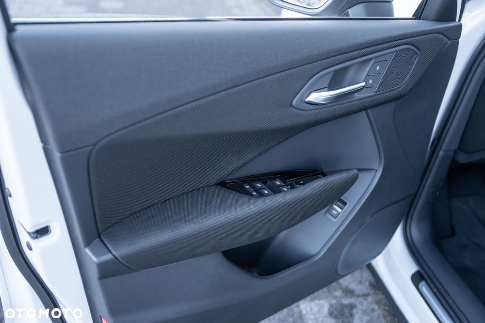 Audi Q3 Sportback - 12