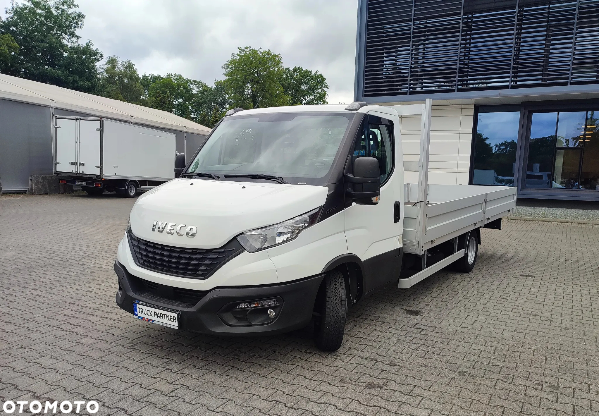 Iveco Daily 35 // bliźniak // skrzynia otwarta 5 m - 4