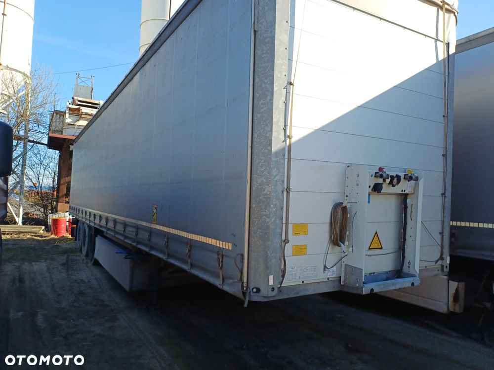 Schmitz Cargobull SCBS3T - 1