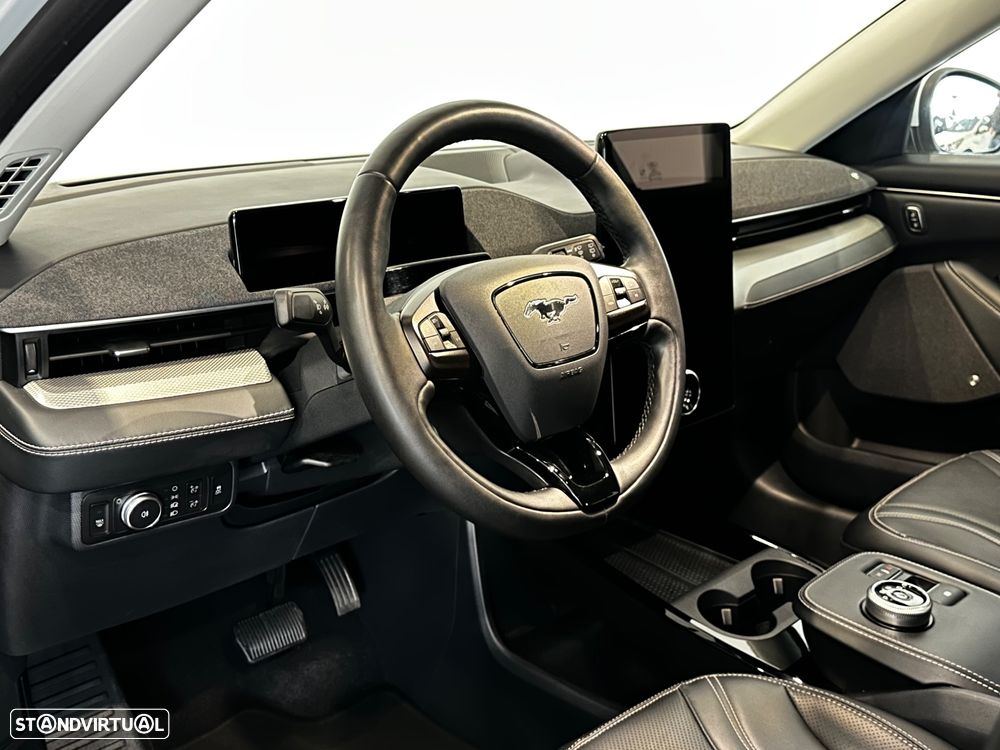 Ford Mustang Mach-E 75.7 kWh Premium AWD - 14
