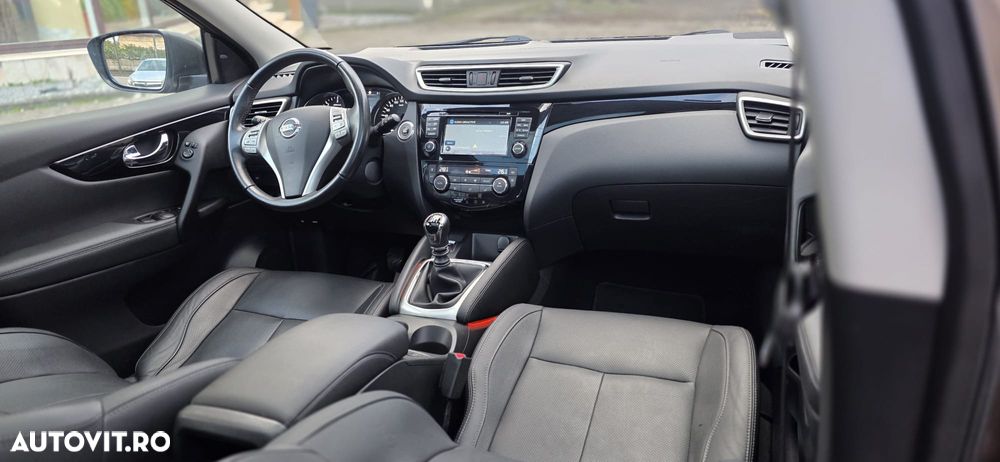 Nissan Qashqai 1.6 DCI Start/Stop 4X4-i Tekna - 6