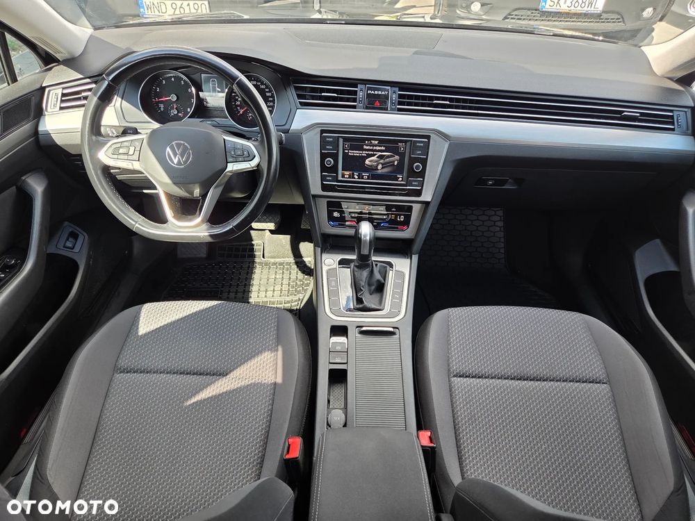 Volkswagen Passat - 9