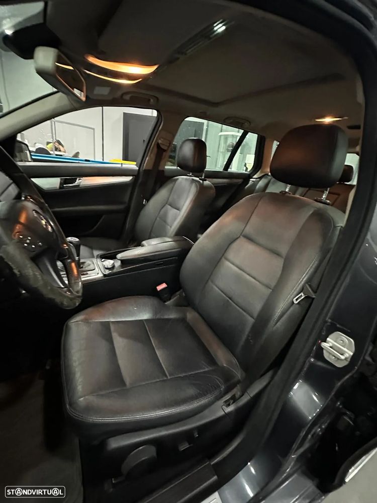 Mercedes-Benz C 320 T CDI 7G-TRONIC Avantgarde Sport Edition + - 23
