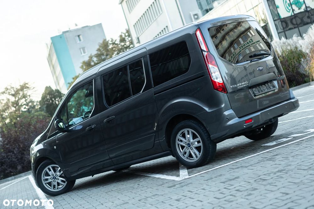 Ford Tourneo Connect - 21