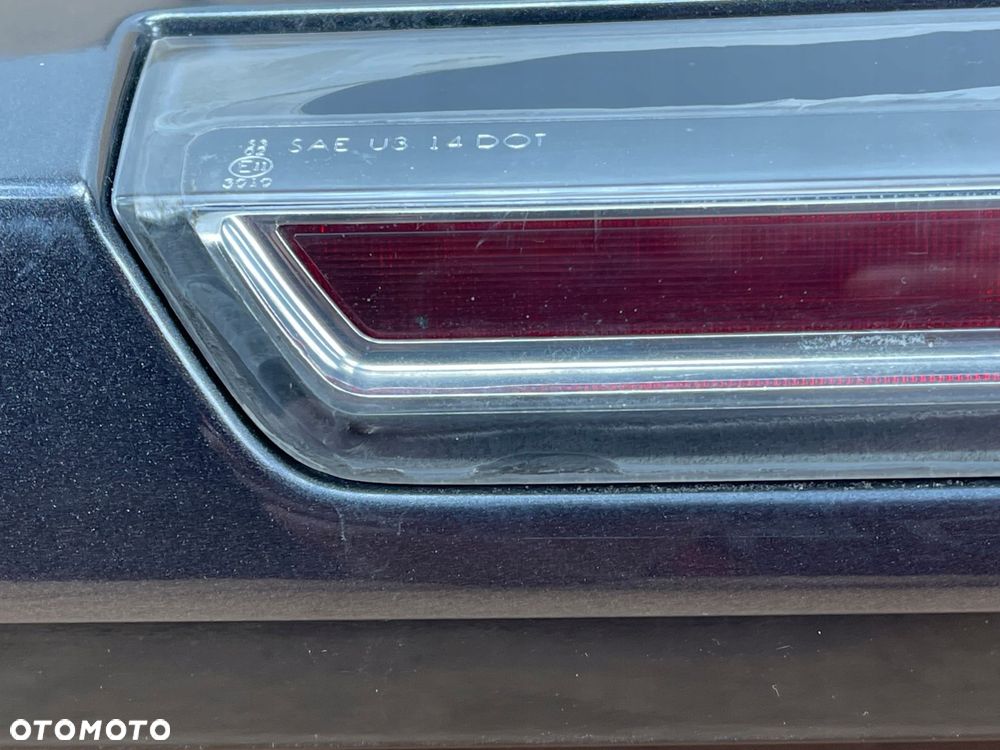 CADILLAC ESCALADE IV 2014 - SPOILER LOTKA KLAPY TYŁ - 10