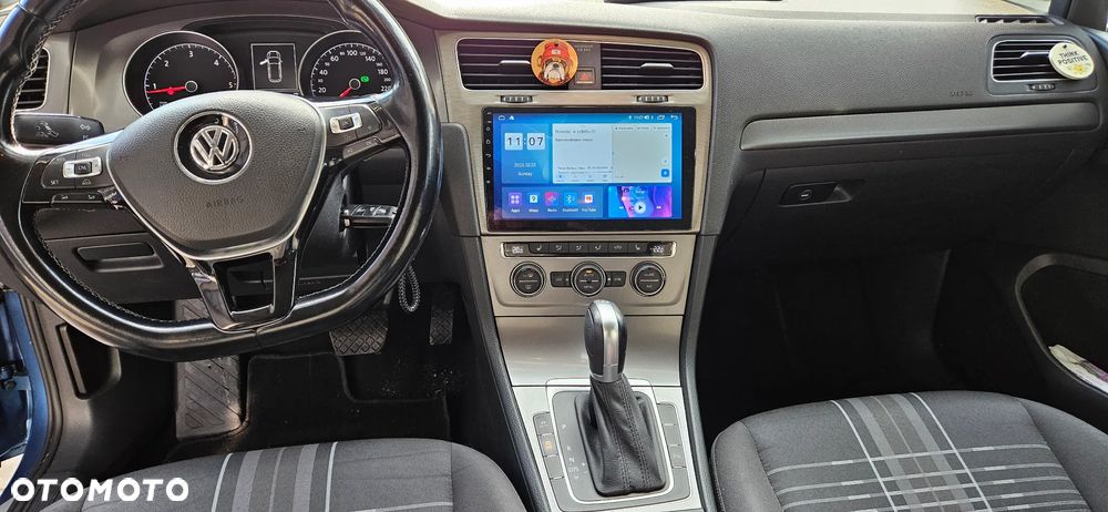 Volkswagen Golf - 12