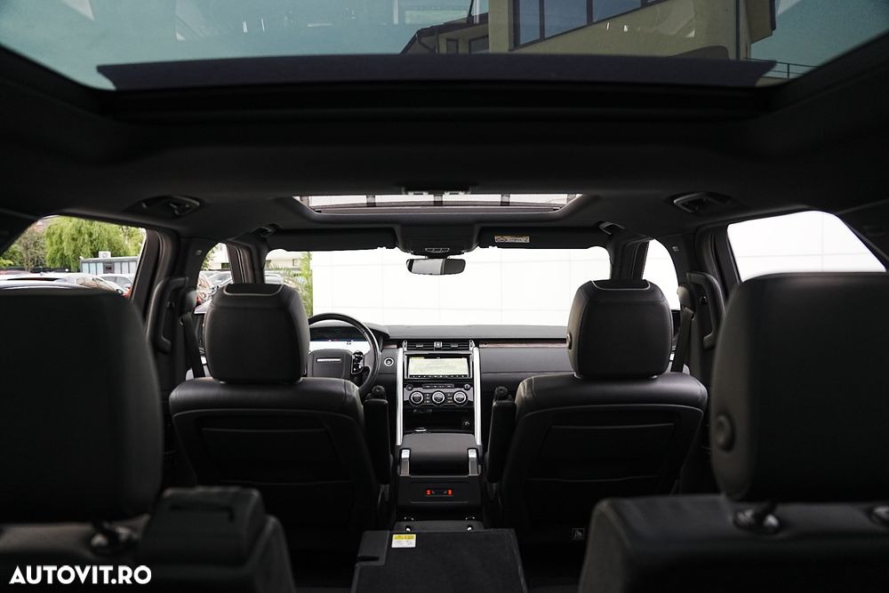 Land Rover Discovery 3.0 L SD6 HSE Luxury - 33