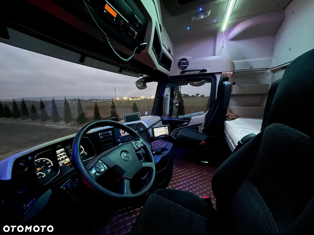 Mercedes-Benz ACTROS 1945 / XENONY / STREAM SPACE / STANDARD - 21