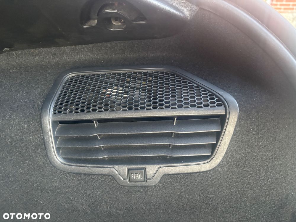 Peugeot 208 1.6 THP GTi - 30