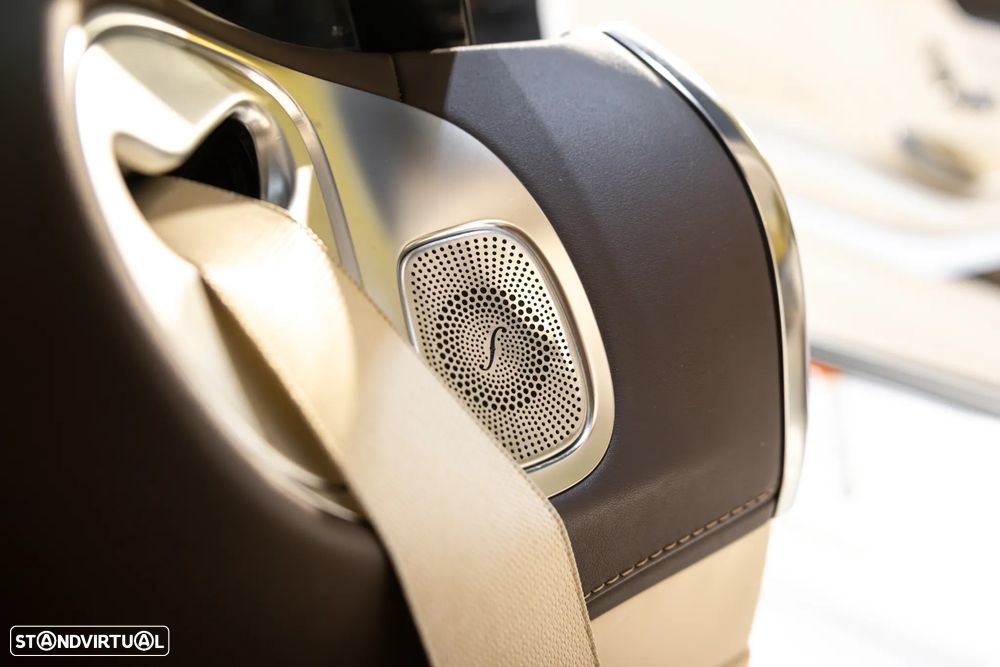 Mercedes-Benz S 63 AMG - 53