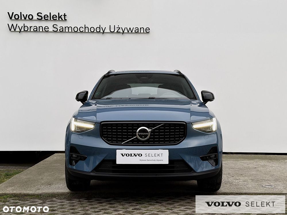 Volvo XC 40 - 4