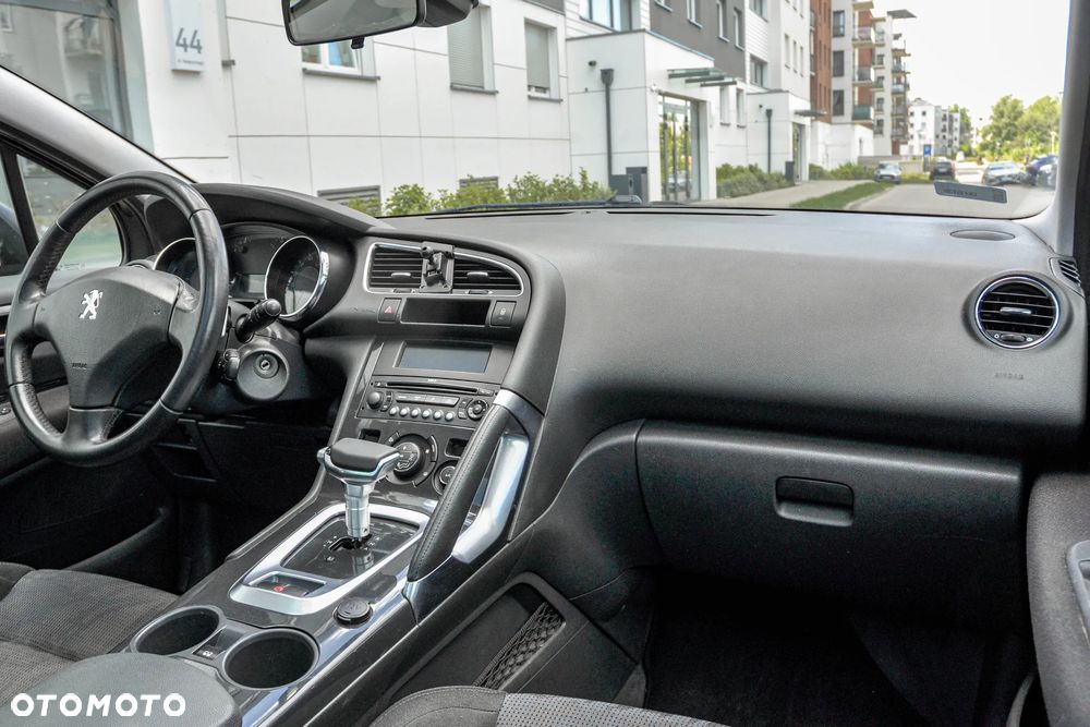 Peugeot 3008 - 10